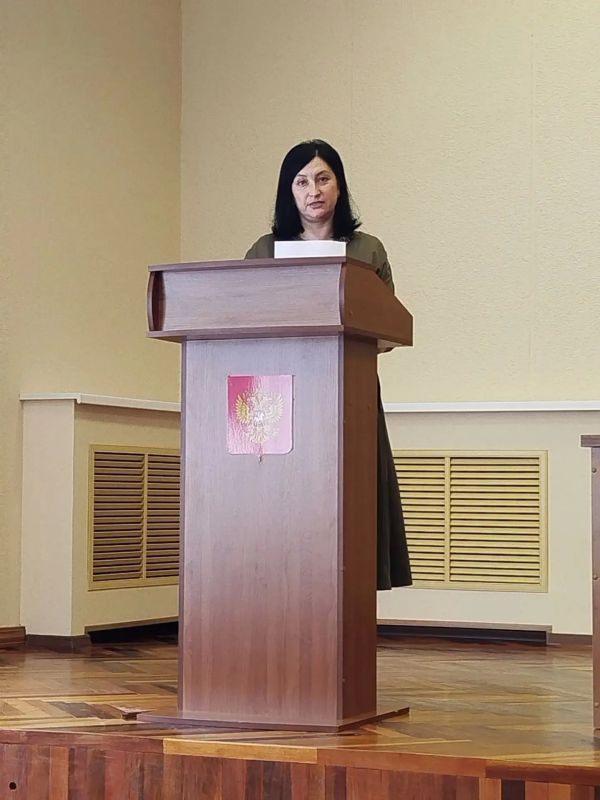 Состоялось рабочее совещание с руководителями предприятий, учреждений района, главами муниципальных образований и их заместителями Состоялось рабочее совещание с руководителями предприятий, учреждений района, главами муниципальных образований и их заместителями