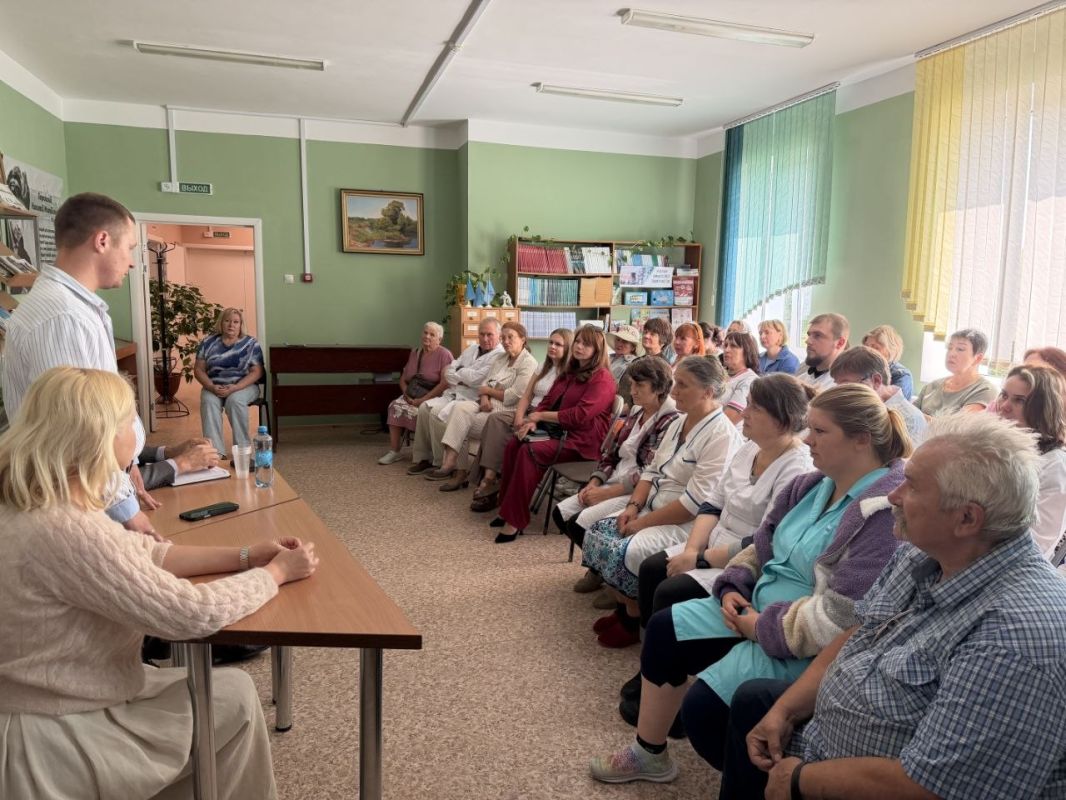 Екатерина Харченко: Дать качественные знания и обеспечить безопасность детей Екатерина Харченко: Дать качественные знания и обеспечить безопасность детей