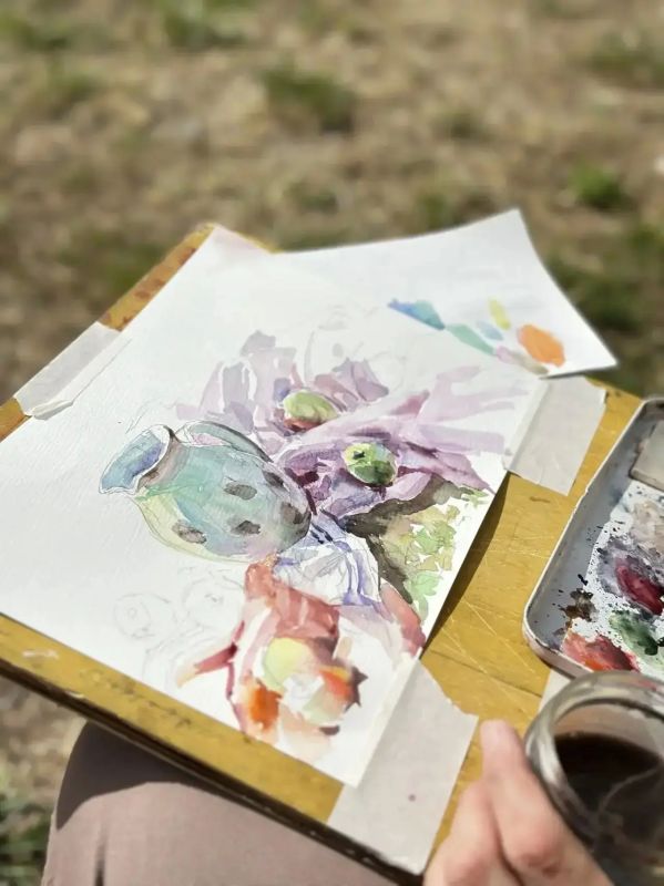 В Курске для юных художников провели пленэр В Курске для юных художников провели пленэр