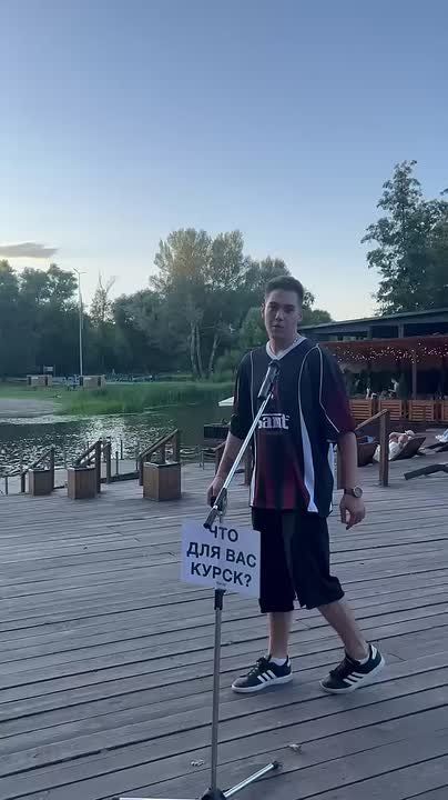 Евгений Маслов: Друзья, сегодня познакомился с блогером Иваном Яковлевым