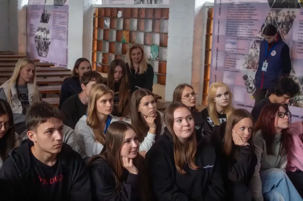 В Центре им. В. Терешковой обсудили проблему буллинга и правовую ответственность В Центре им. В. Терешковой обсудили проблему буллинга и правовую ответственность