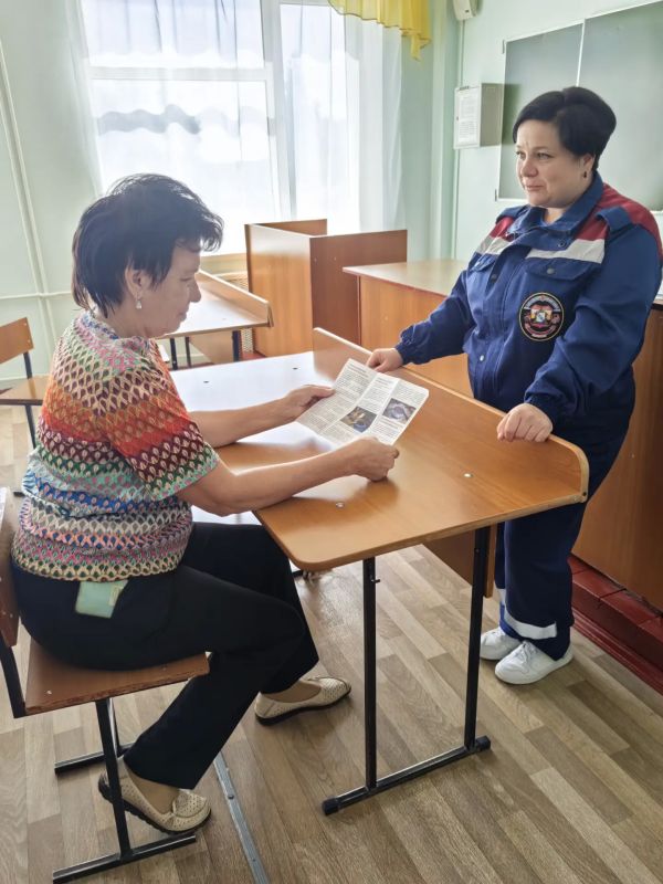 Инструктаж безопасности в Краснооктябрьской школе Поныровского района Инструктаж безопасности в Краснооктябрьской школе Поныровского района