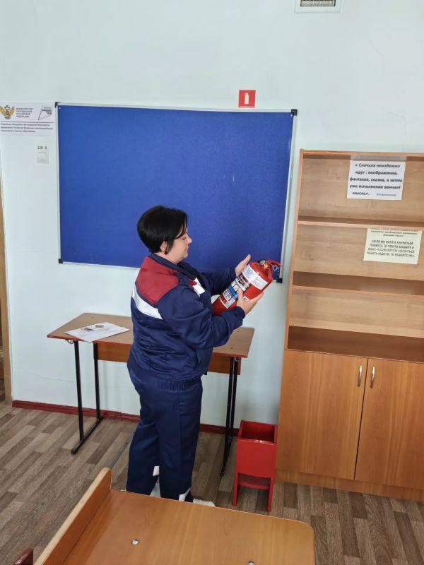 Инструктаж безопасности в Краснооктябрьской школе Поныровского района Инструктаж безопасности в Краснооктябрьской школе Поныровского района