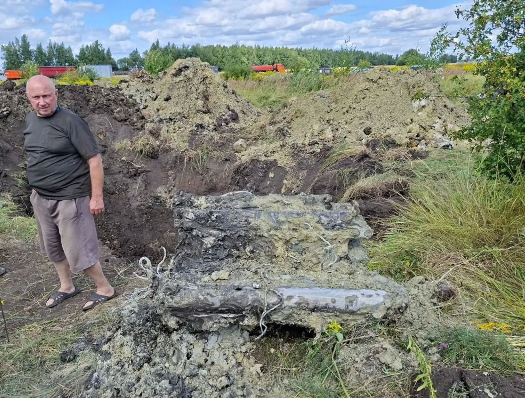 В Курской области обнаружены останки боевого самолета В Курской области обнаружены останки боевого самолета