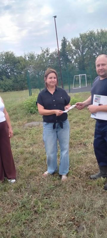 18 августа прошли пожарно-тактические занятия (ПТЗ) на территории Фатежского района 18 августа прошли пожарно-тактические занятия (ПТЗ) на территории Фатежского района