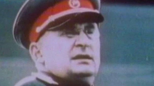 20 августа. 1940. Успешно завершена сложнейшая операция советских спецслужб – в Мексике Герой Советского Союза (1960) Меркадер смертельно ранил Троцкого ледорубом 20 августа. 1940. Успешно завершена сложнейшая операция советских спецслужб – в Мексике Герой Советского Союза (1960) Меркадер смертельно ранил Троцкого ледорубом