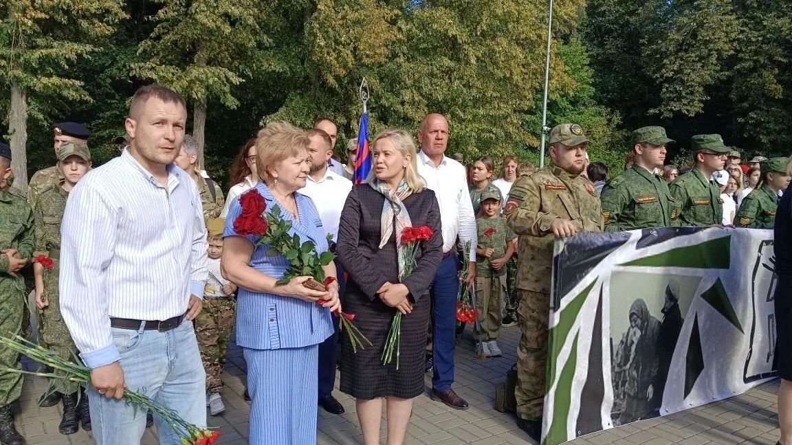 В Курске перезахоронили останки 174 мирных жителей и советских воинов, погибших в годы Великой Отечественной войны В Курске перезахоронили останки 174 мирных жителей и советских воинов, погибших в годы Великой Отечественной войны