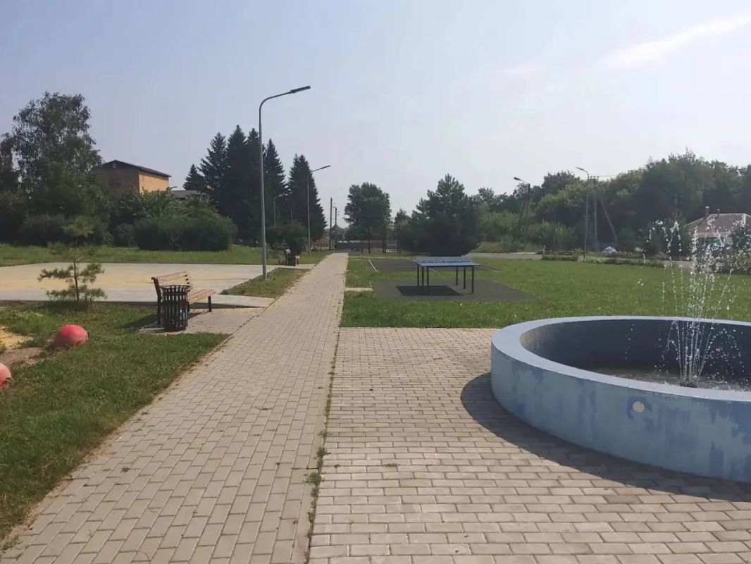 В деревне Волжанец завершили 5-й этап благоустройства сквера В деревне Волжанец завершили 5-й этап благоустройства сквера