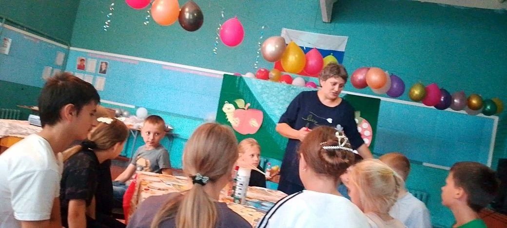 В Ржавском СДК прошло увлекательное мероприятие, посвящённое замечательному народному празднику, "Яблочному Спасу" В Ржавском СДК прошло увлекательное мероприятие, посвящённое замечательному народному празднику, "Яблочному Спасу"