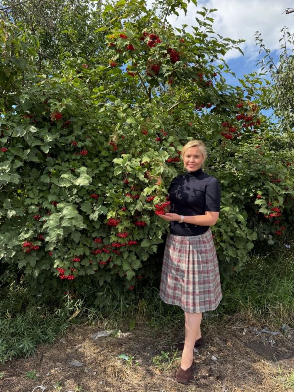 Екатерина Харченко: Побывала с рабочим визитом в Дмитриевском районе Екатерина Харченко: Побывала с рабочим визитом в Дмитриевском районе