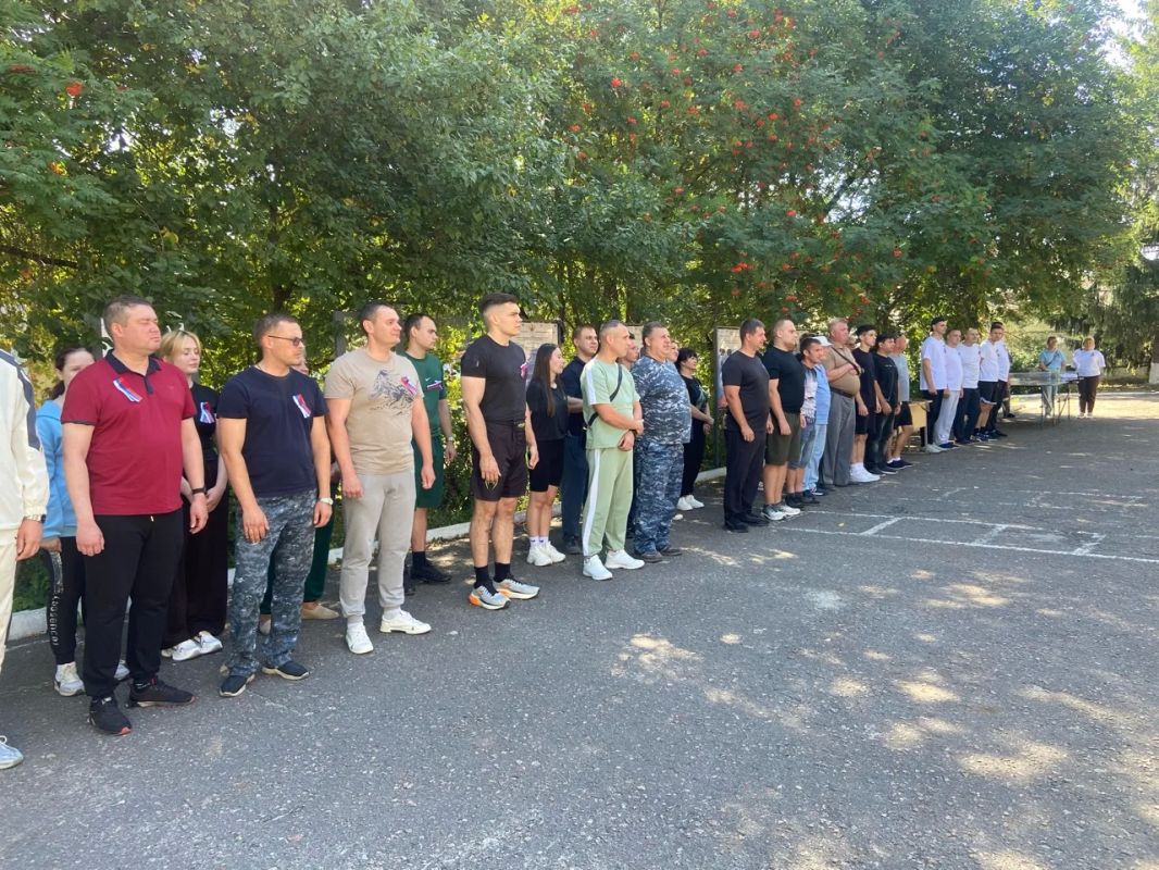 В УФСИН прошла акция «Эстафета поколений» В УФСИН прошла акция «Эстафета поколений»