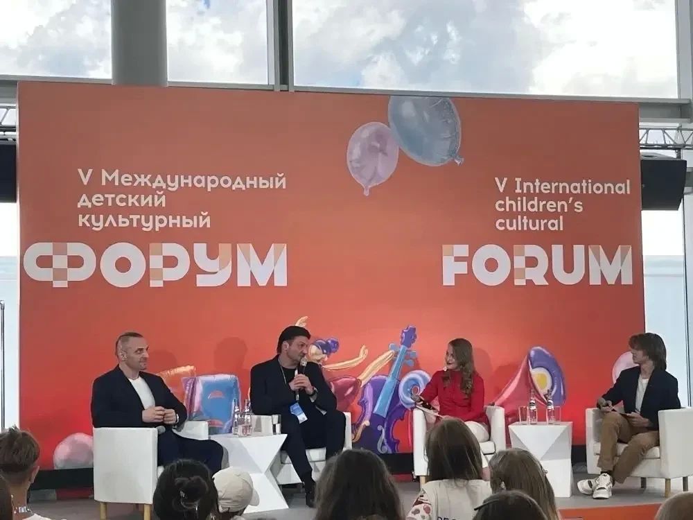 Курские школьники участвуют в Международном детском культурном форуме в Москве Курские школьники участвуют в Международном детском культурном форуме в Москве