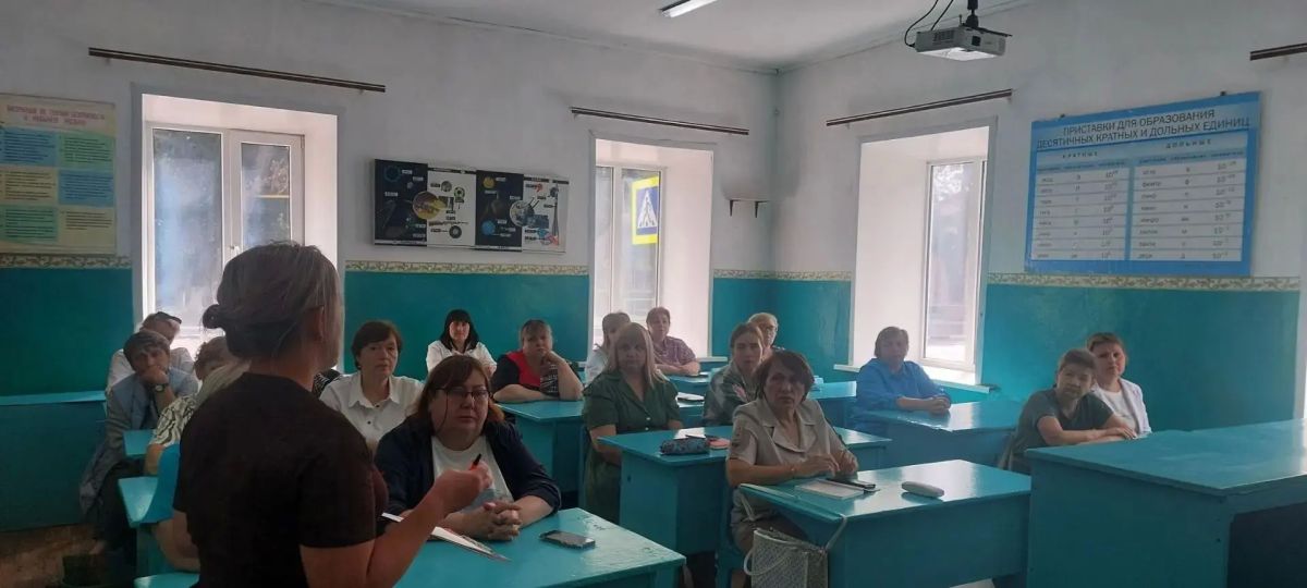19 августа педагоги и сотрудники Фатежской школы N 1 приняли участие во всероссийских учениях по теме: «Действия сотрудников охраны и работников образовательных организаций при захвате заложников и при нападении с... 19 августа педагоги и сотрудники Фатежской школы N 1 приняли участие во всероссийских учениях по теме: «Действия сотрудников охраны и работников образовательных организаций при захвате заложников и при нападении с...