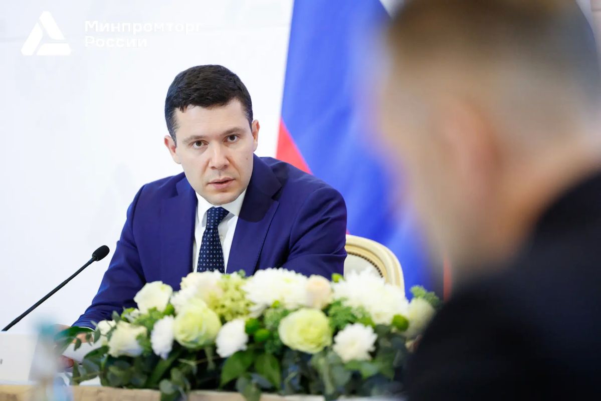 Состоялась совместная Коллегия Минпромторга и Минтранса Состоялась совместная Коллегия Минпромторга и Минтранса