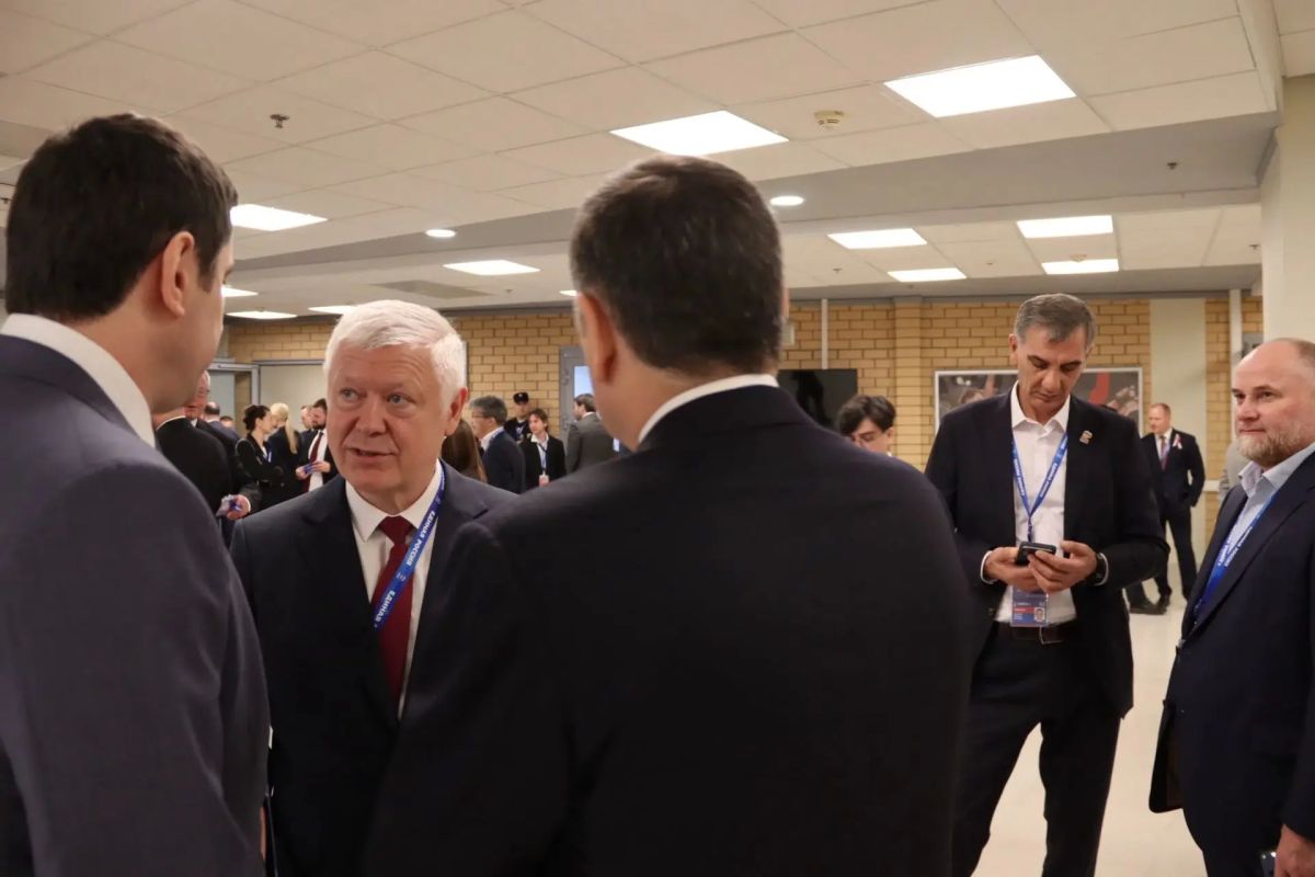 Губернатор Курской области Александр Хинштейн прокомментировал XXIII Съезд «Единой России»: Губернатор Курской области Александр Хинштейн прокомментировал XXIII Съезд «Единой России»: