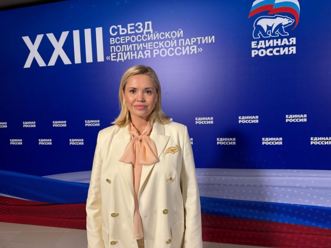 «Мы обязательно реализуем все намеченные планы. Будем идти только вперед, служить России. Победа будет за нами» «Мы обязательно реализуем все намеченные планы. Будем идти только вперед, служить России. Победа будет за нами»