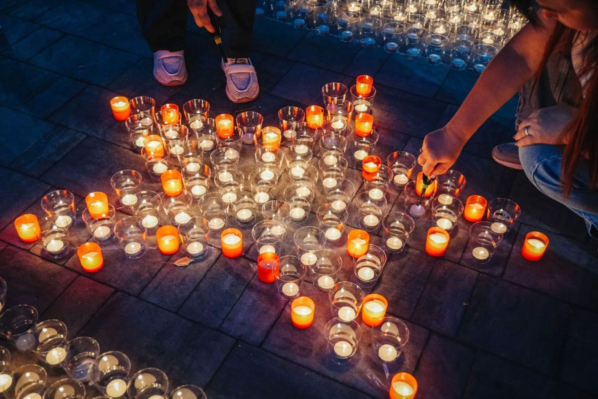 В Курске в парке имени Рокоссовского состоялась патриотическая акция «Огненные картины», приуроченная к 83-й годовщине Победы в Курской битве В Курске в парке имени Рокоссовского состоялась патриотическая акция «Огненные картины», приуроченная к 83-й годовщине Победы в Курской битве