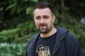 Платон Беседин: На фоне произошедшего вчера в Севастополе, когда дрон поразил автобус и убил людей средь бела дня, особенно противно и больно было читать бравурные заявления, которыми вчера же были забиты соцсети