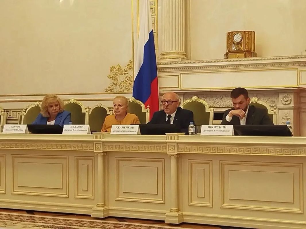 Министр соцобеспечения Курской области Татьяна Сукновалова два дня работает в Санкт-Петербурге в рамках проводимого Минтрудом России Межрегионального методического семинара-совещания «Пространство Новых Идей 2.0» – «Права и... Министр соцобеспечения Курской области Татьяна Сукновалова два дня работает в Санкт-Петербурге в рамках проводимого Минтрудом России Межрегионального методического семинара-совещания «Пространство Новых Идей 2.0» – «Права и...