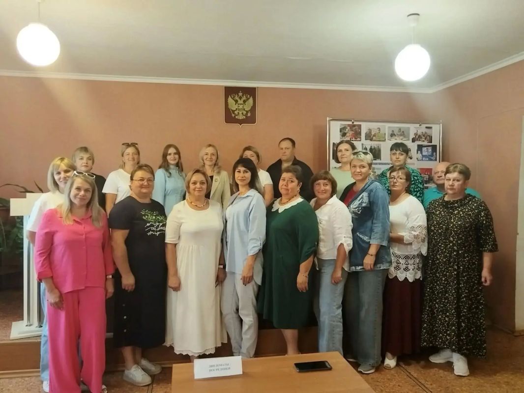 На базе Охочевского центра "Непоседы" прошел социально-психолого-медико-педагогический совет «Взаимодействие с семьями воспитанников и межведомственное социальное партнёрство как условие успешной социализации ребёнка»