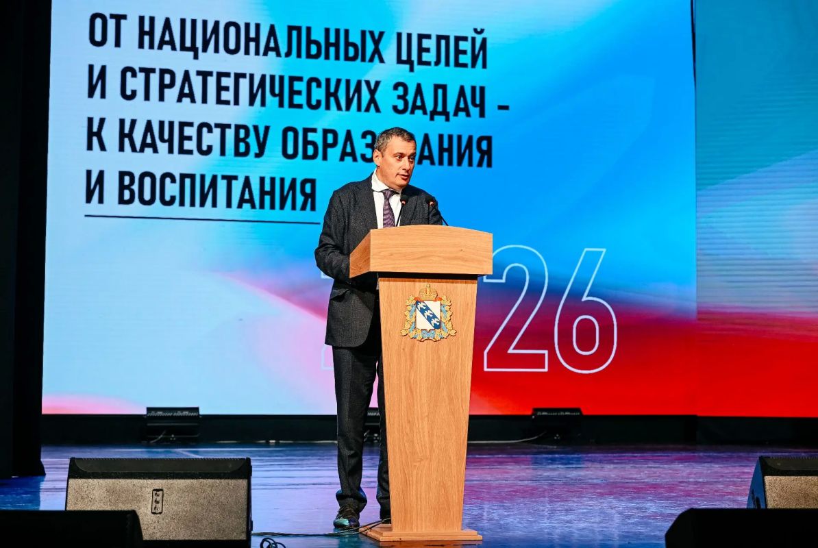 Николай Жеребилов: «Главное достояние учебных заведений - это наши педагоги» Николай Жеребилов: «Главное достояние учебных заведений - это наши педагоги»