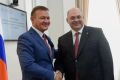 В РФ появился спрос на портреты Старовойта и Смирнова