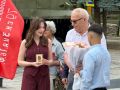 Депутат Курской областной думы, директор Курской АЭС Александр Увакин вручил медали «Защитник Курской области»