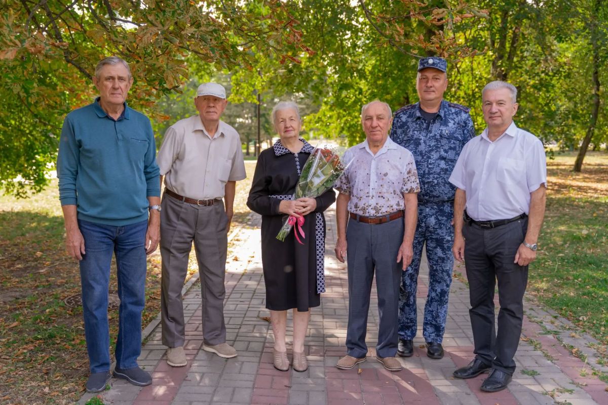Ветерану УИС вручили памятную медаль Ветерану УИС вручили памятную медаль