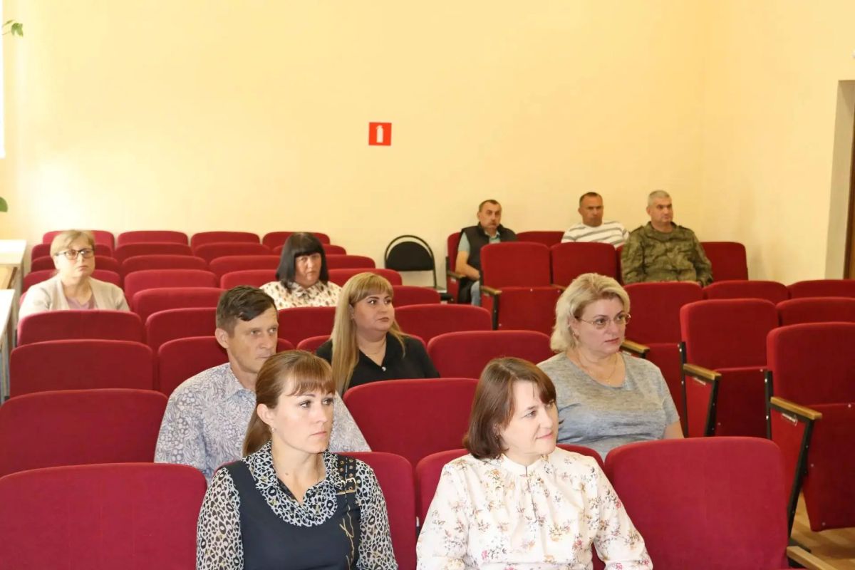 Безопасность на выборах - общая задача: семинар и заседание АТК прошли в Обоянском районе Безопасность на выборах - общая задача: семинар и заседание АТК прошли в Обоянском районе