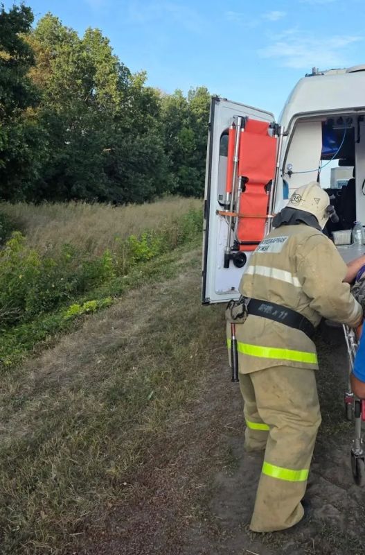 Огнеборцы ПЧ Обоянского района на выезде на ДТП Огнеборцы ПЧ Обоянского района на выезде на ДТП