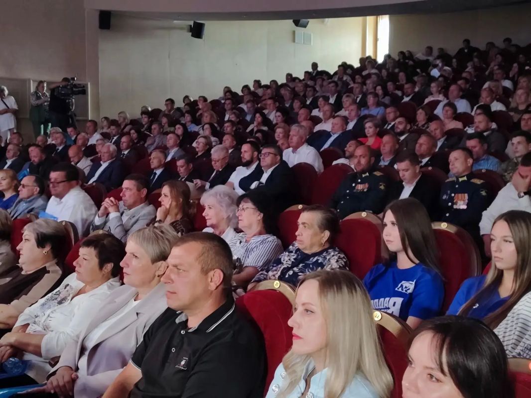 В Курске утвердили предвыборную программу «Единой России» на выборах В Курске утвердили предвыборную программу «Единой России» на выборах