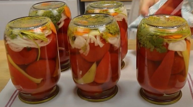 Как приготовить вкусные маринованные помидоры на зиму: советы и секреты