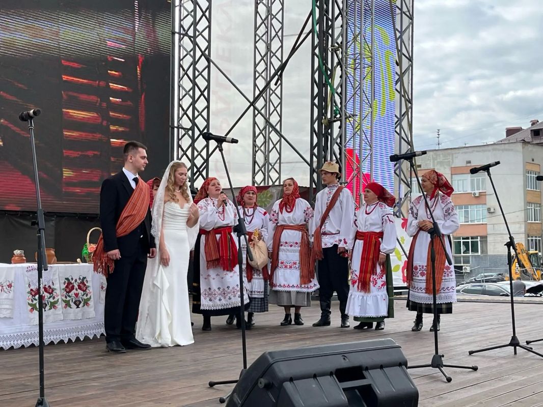 Свадьба с видом на город: на курской Полугоре теперь официально регистрируют браки Свадьба с видом на город: на курской Полугоре теперь официально регистрируют браки