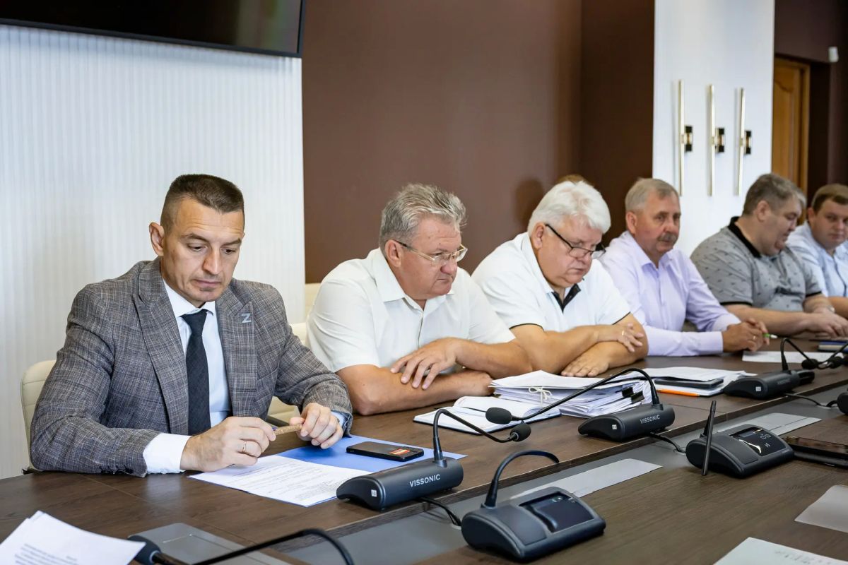 Друзья, в Курске продолжают реализовывать программу по призыву граждан на военную службу по контракту Друзья, в Курске продолжают реализовывать программу по призыву граждан на военную службу по контракту