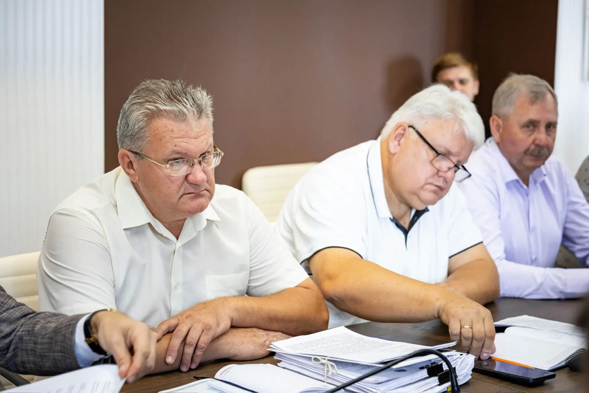 Друзья, в Курске продолжают реализовывать программу по призыву граждан на военную службу по контракту Друзья, в Курске продолжают реализовывать программу по призыву граждан на военную службу по контракту