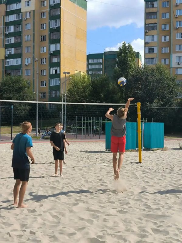 На Ермошкином озере завершились соревнования по волейболу На Ермошкином озере завершились соревнования по волейболу