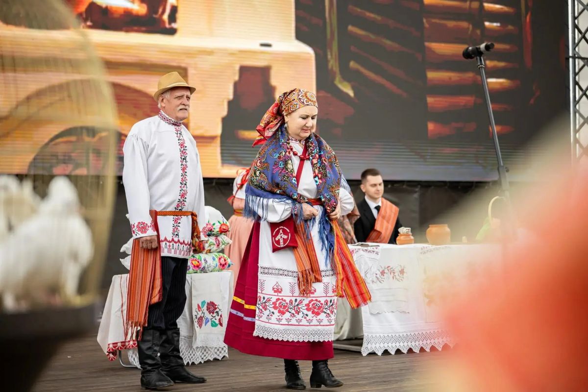 На Полугоре в Курске прошел «Свадебный вернисаж» На Полугоре в Курске прошел «Свадебный вернисаж»