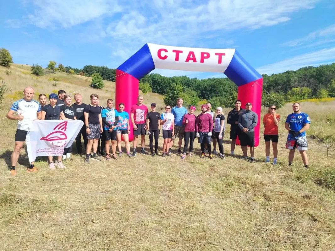 Сегодня в Слободском логу прошли соревнования по бегу с препятствиями, организованные Администрацией Льговского района, посвященные Дню Воинской славы - годовщине победы в Курской битве Сегодня в Слободском логу прошли соревнования по бегу с препятствиями, организованные Администрацией Льговского района, посвященные Дню Воинской славы - годовщине победы в Курской битве
