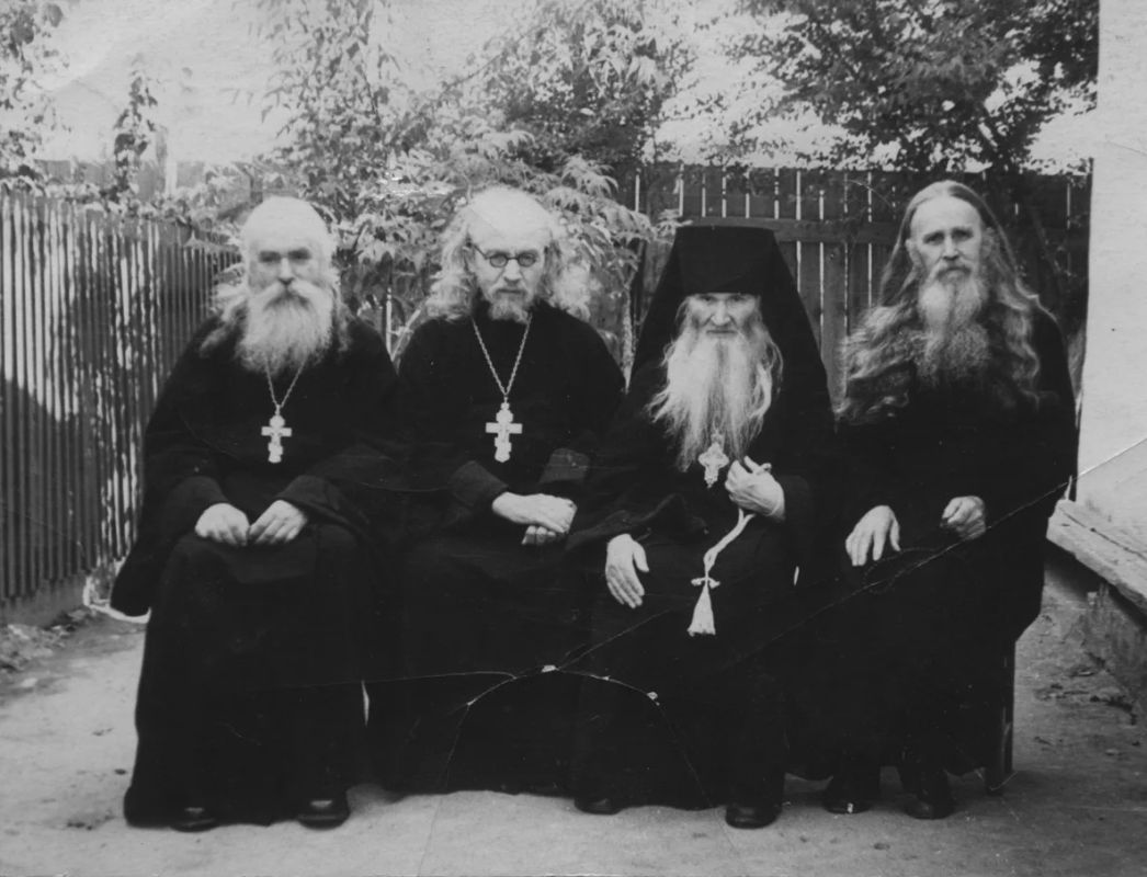 Мудрость старцев: как найти решение в непростых ситуациях жизни