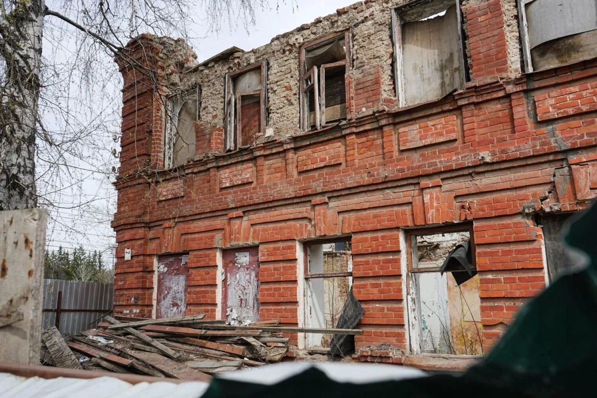 Два исторических здания в центре Курска выставили на торги для реставрации Два исторических здания в центре Курска выставили на торги для реставрации