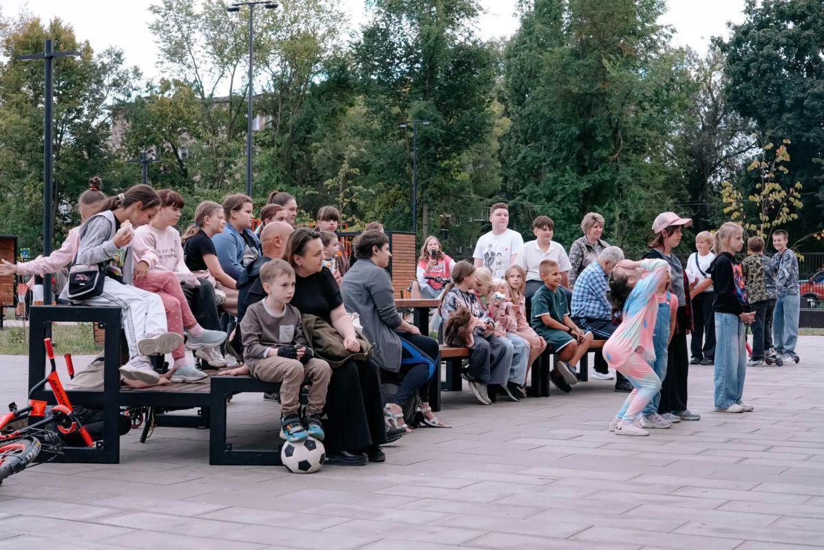 В парке Молодёжи прошло яркое мероприятие проекта «Клуб молодых семей» под названием «СемьяФест» В парке Молодёжи прошло яркое мероприятие проекта «Клуб молодых семей» под названием «СемьяФест»