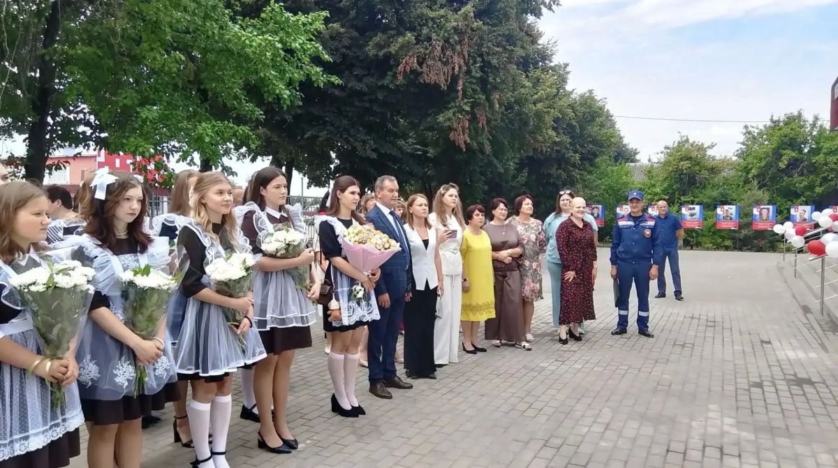 День знаний вместе с огнеборцами День знаний вместе с огнеборцами