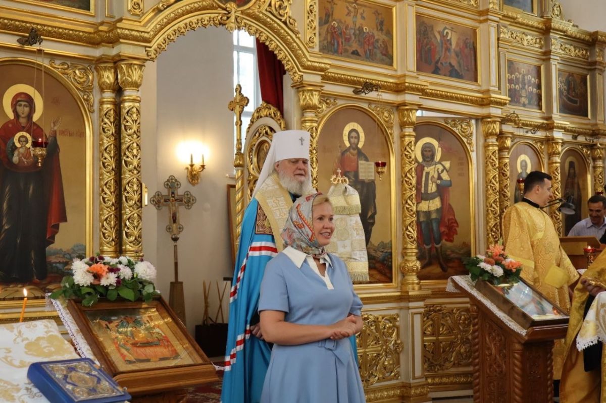 Екатерина Харченко: Новый учебный год начали с молебна Екатерина Харченко: Новый учебный год начали с молебна