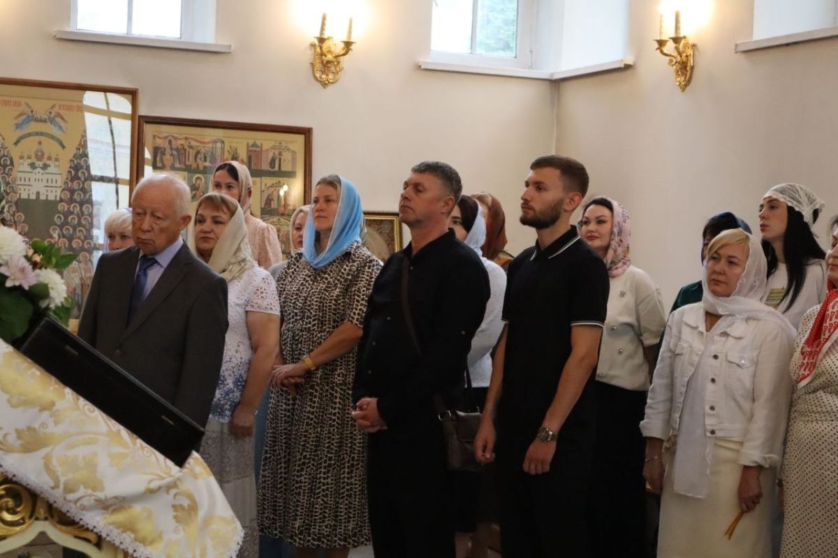 Екатерина Харченко: Новый учебный год начали с молебна Екатерина Харченко: Новый учебный год начали с молебна