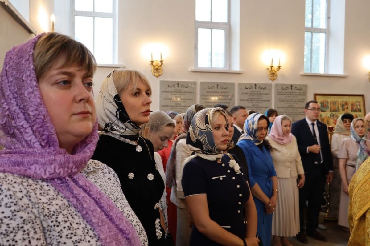 Екатерина Харченко: Новый учебный год начали с молебна Екатерина Харченко: Новый учебный год начали с молебна