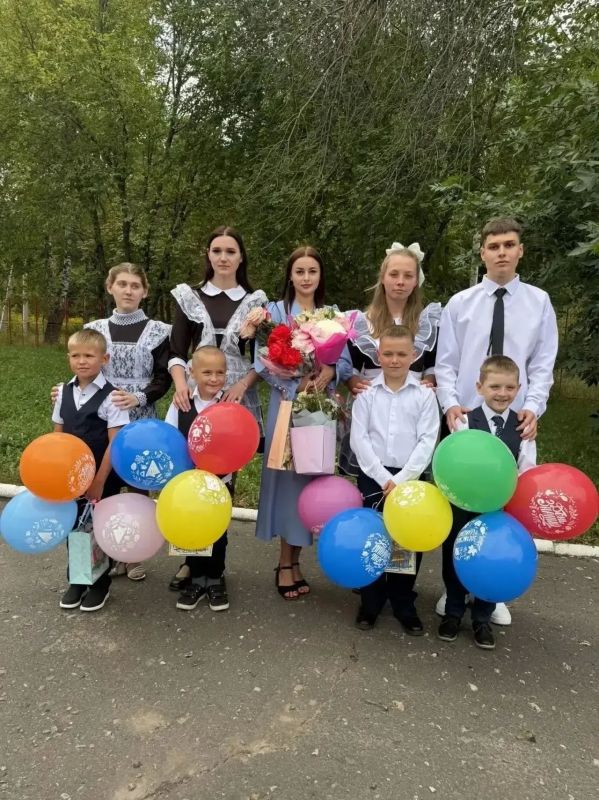 Во всех школах Фатежского района прозвучали первые звонки, возвещая о начале нового учебного года Во всех школах Фатежского района прозвучали первые звонки, возвещая о начале нового учебного года