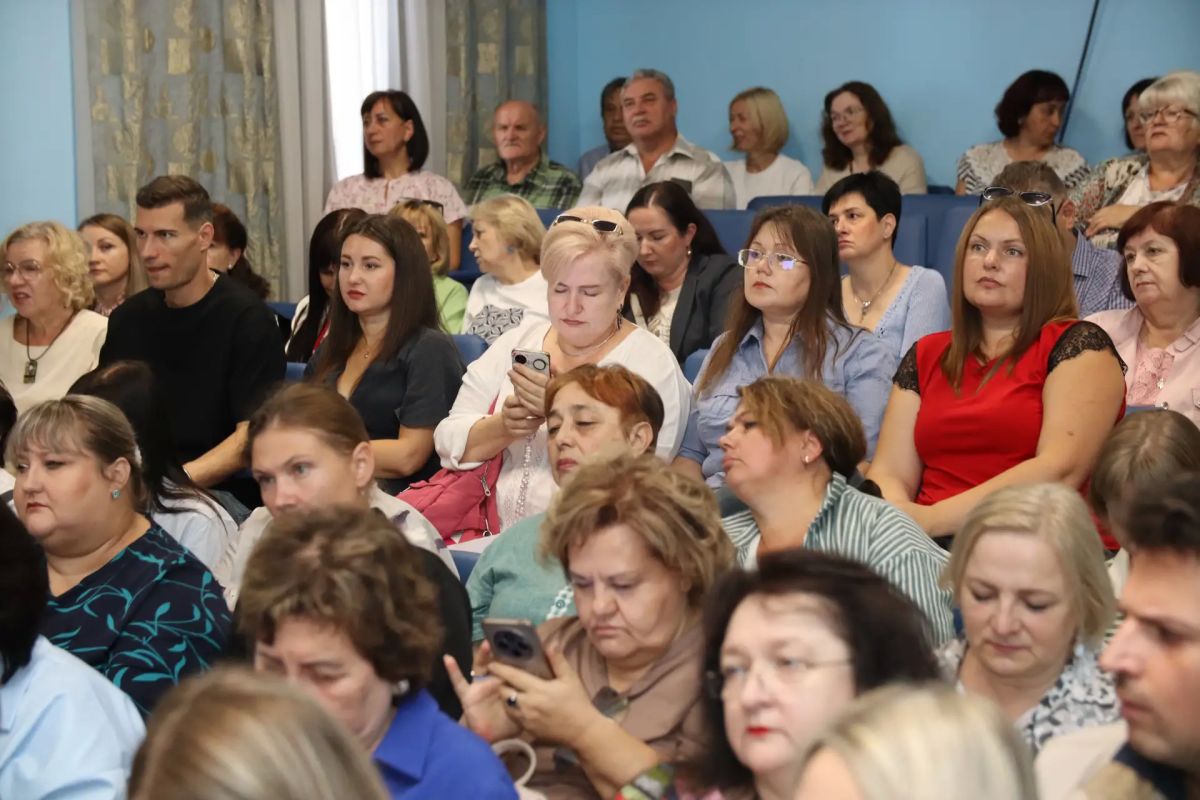 От спорта до творчества: «ИнформУИК» в гостях у спортсменов и педагогов От спорта до творчества: «ИнформУИК» в гостях у спортсменов и педагогов