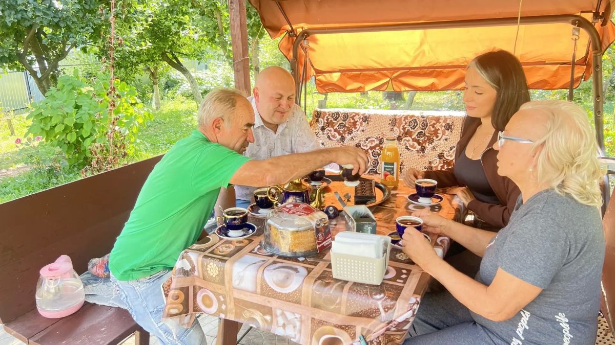 Виталий Кочергин: Недавно мы побывали в гостях у родственников Героя Советского Союза, ветерана Войны, заслуженного сотрудника Госавтоинспекции, нашего земляка Бредихина Николая Алексеевича Виталий Кочергин: Недавно мы побывали в гостях у родственников Героя Советского Союза, ветерана Войны, заслуженного сотрудника Госавтоинспекции, нашего земляка Бредихина Николая Алексеевича