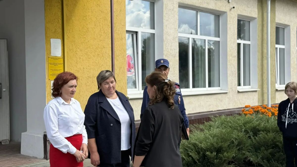 Учебная тренировочная пожарная эвакуация в МКОУ «Золотухинская общеобразовательная школа» Учебная тренировочная пожарная эвакуация в МКОУ «Золотухинская общеобразовательная школа»