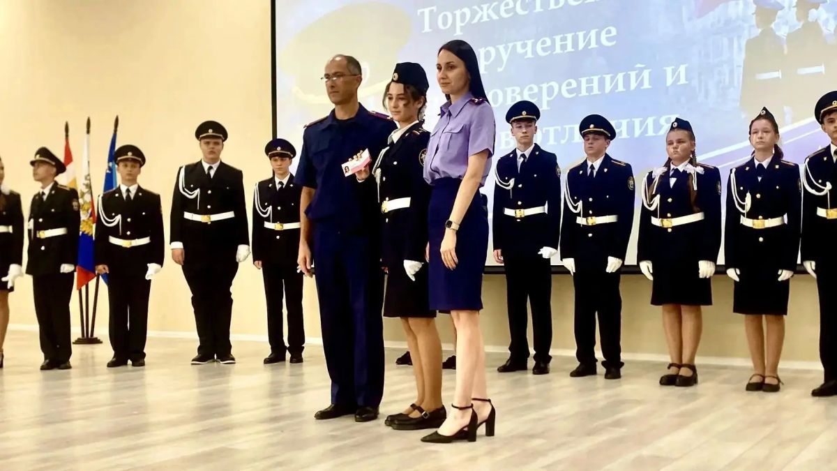 В школе № 23 юных курян посвятили в кадеты В школе № 23 юных курян посвятили в кадеты